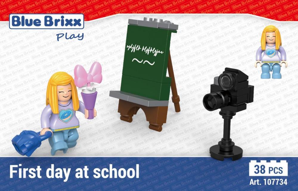 Bluebrixx First Day at School Set 107734