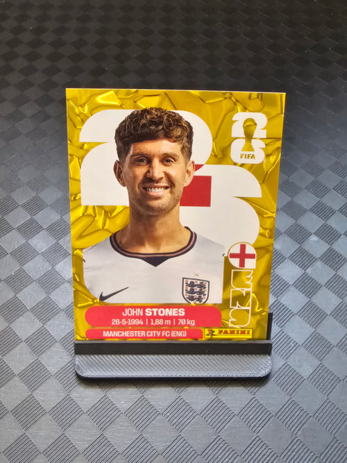 2026 Panini FIFA World Cup Sticker England Gold Crumple Exclusive