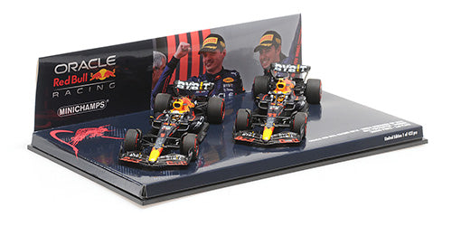 Minichamps 1:43 Red Bull Racing RB18 - Max Verstappen and Sergio Perez Emilia Romagna GP 2022 #472224111