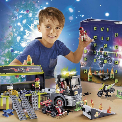 Playmobil 70544 – Jumbo Advent Calendar: Stunt Show