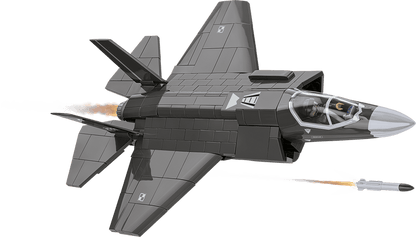 COBI F-35A Lightning II "Husarz" Set 5904